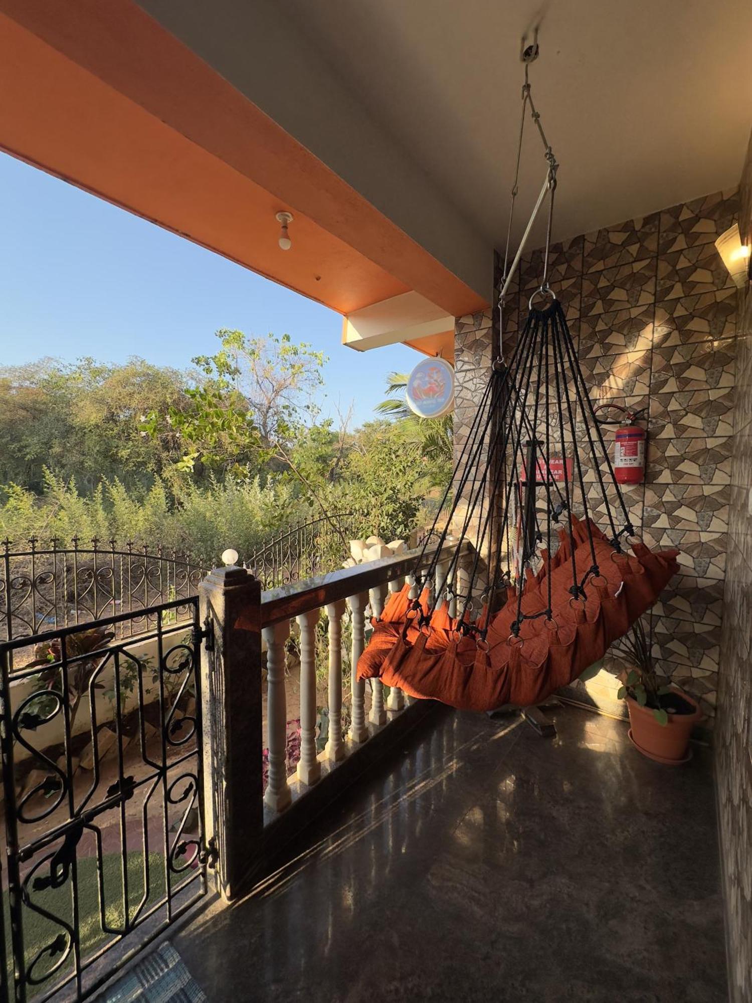 Last Minute Trip Hostel Morjim Esterno foto