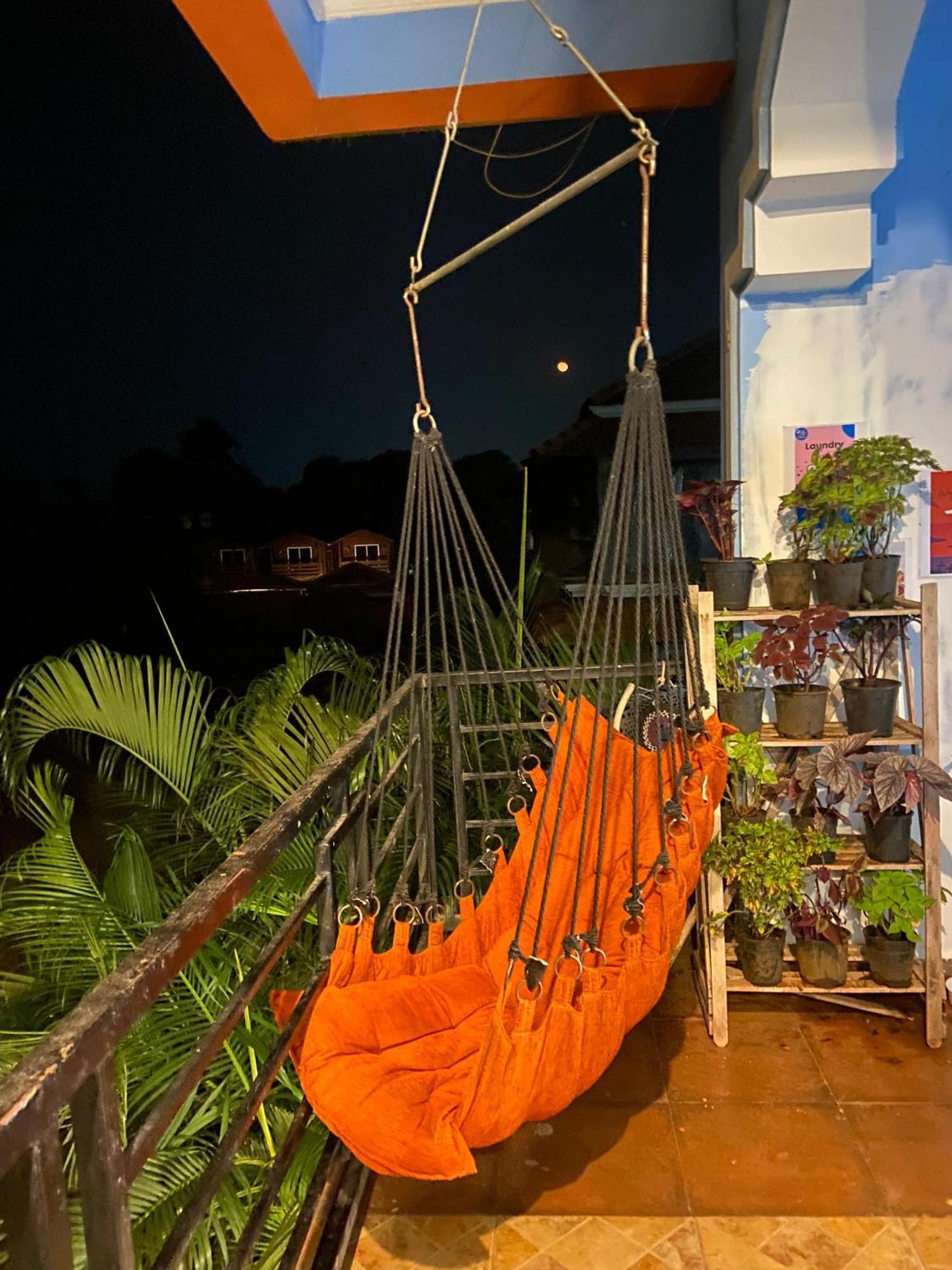 Last Minute Trip Hostel Morjim Esterno foto